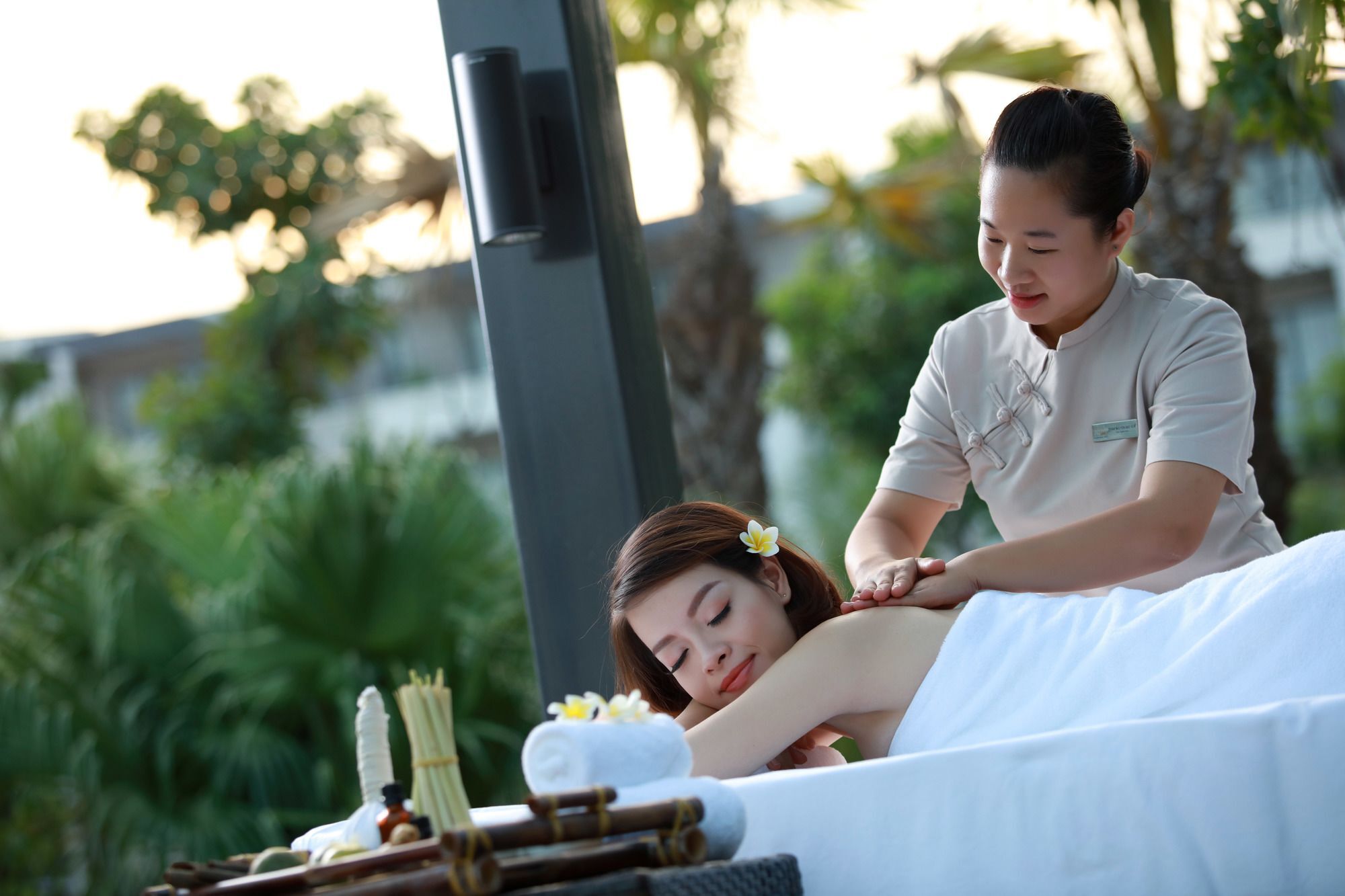 Royal Lotus Ha Long Resort & Villas Exterior photo